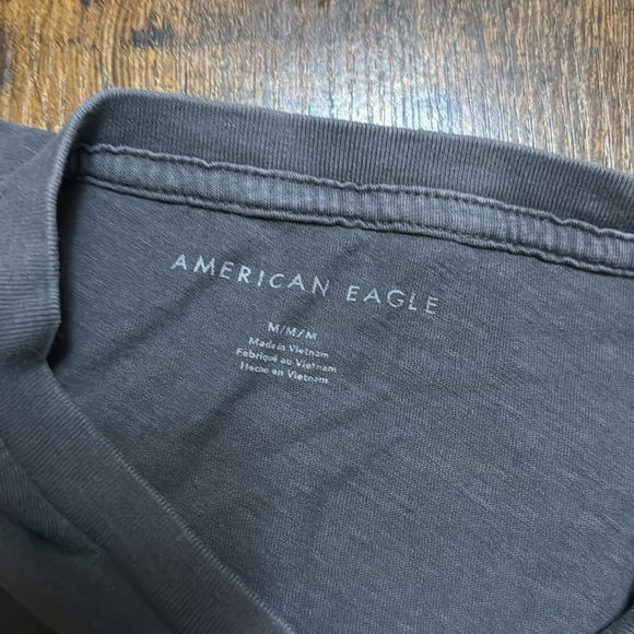 American eagle tshirt - Picture 3 of 3